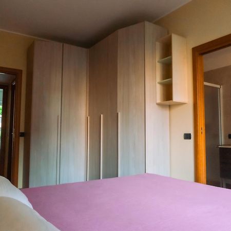 Prestigioso Appartamento In Zona Tortona - Solari Mediolan Zewnętrze zdjęcie